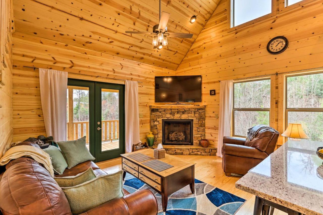 Cozy Mtn Cabin Spacious Deck And Forest Views! Murphy Εξωτερικό φωτογραφία