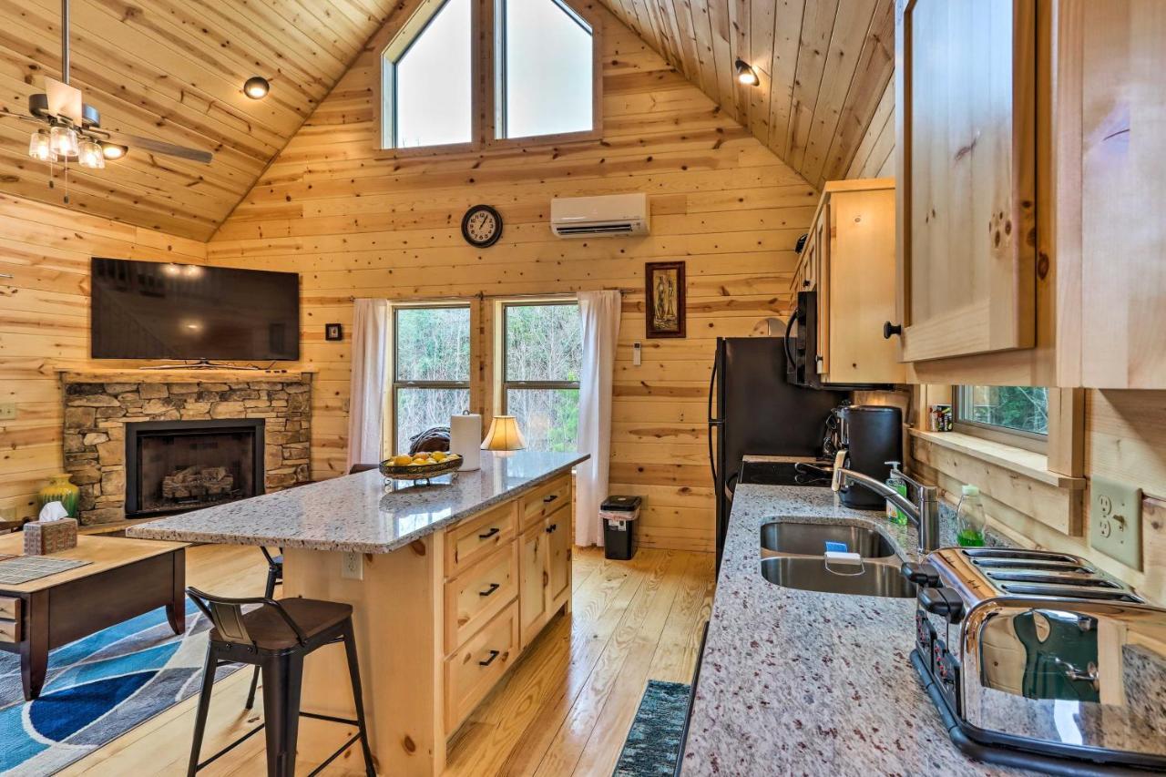 Cozy Mtn Cabin Spacious Deck And Forest Views! Murphy Εξωτερικό φωτογραφία